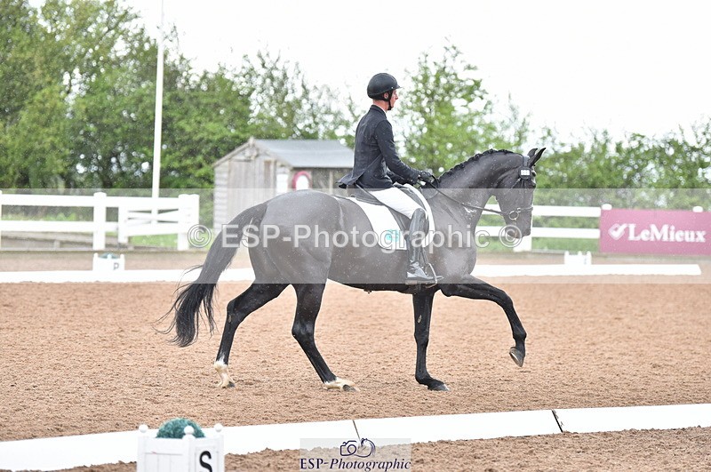 230511A-121510-00525 - BD Cls 7 Elementary 43