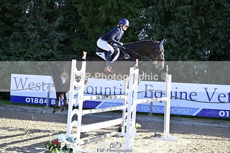 241026-120054-12719 - 055-Ellie.Fredericks-UPPER.CLASS.BRIT