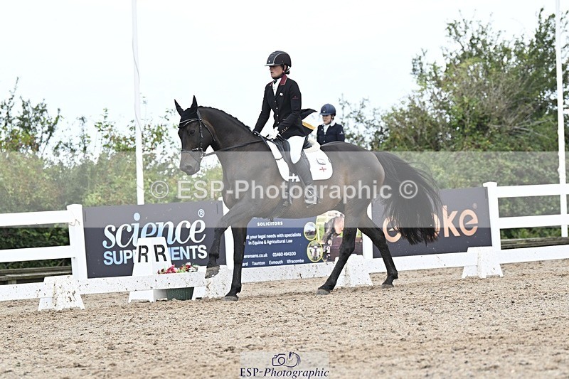 250907-140814-08646 - 100-Adele.RonchettiFamily.Affair