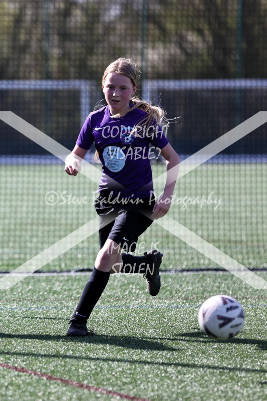 1DX30317 - 2026-03-21 FC Abbey Meads U9 Purple Girls V Stratton Juniors FC U9 Pheonix Girls