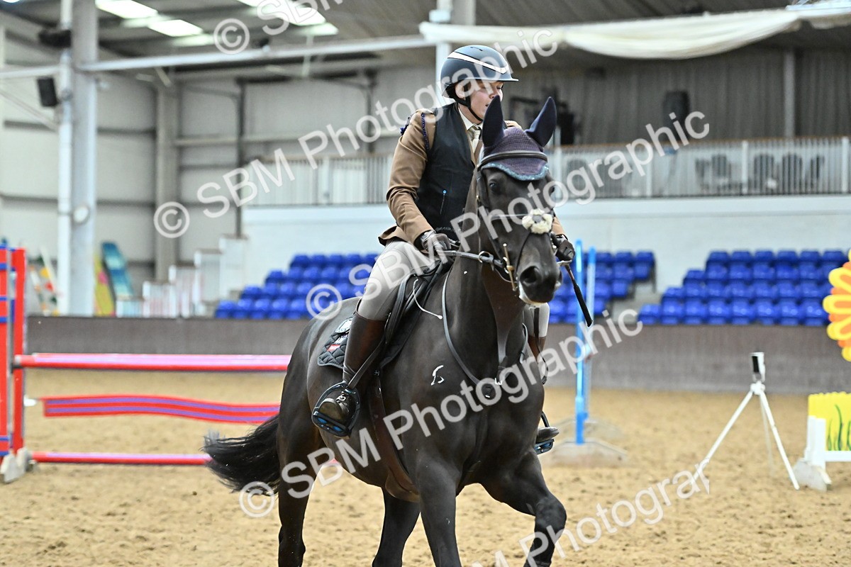 SBM_004106 - Class 60 - 1m Combined Training Showjumping