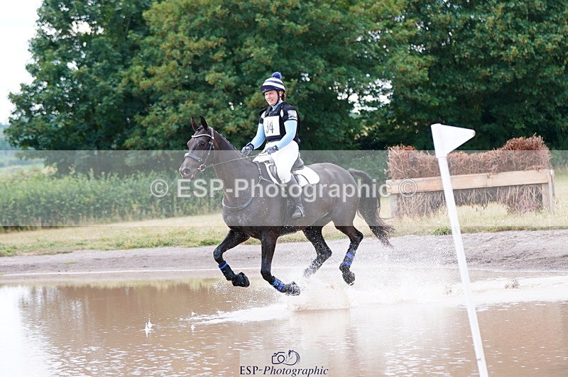 250802A-130620-04670 - A-034-Annastasia.Cross-KENNDALE