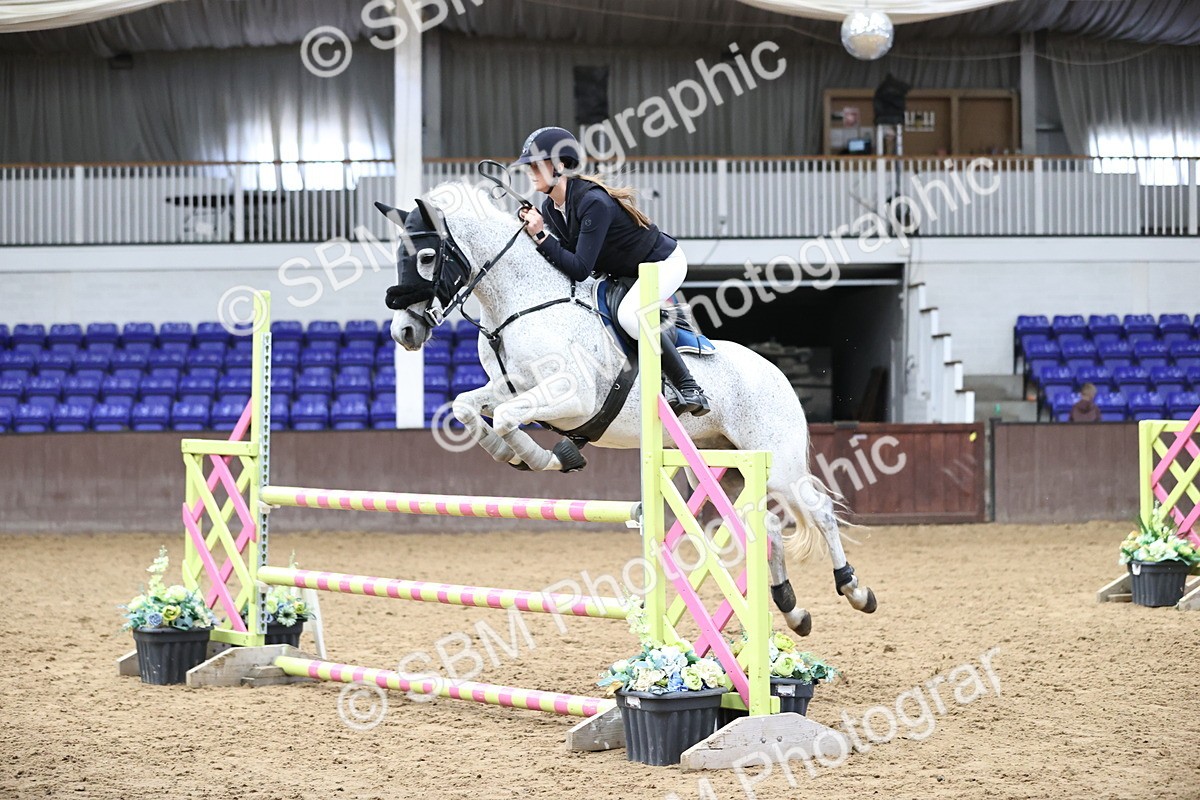 SBM_003004 - Class 13 - Blue Chip Pony Newcomers 1.00m Open