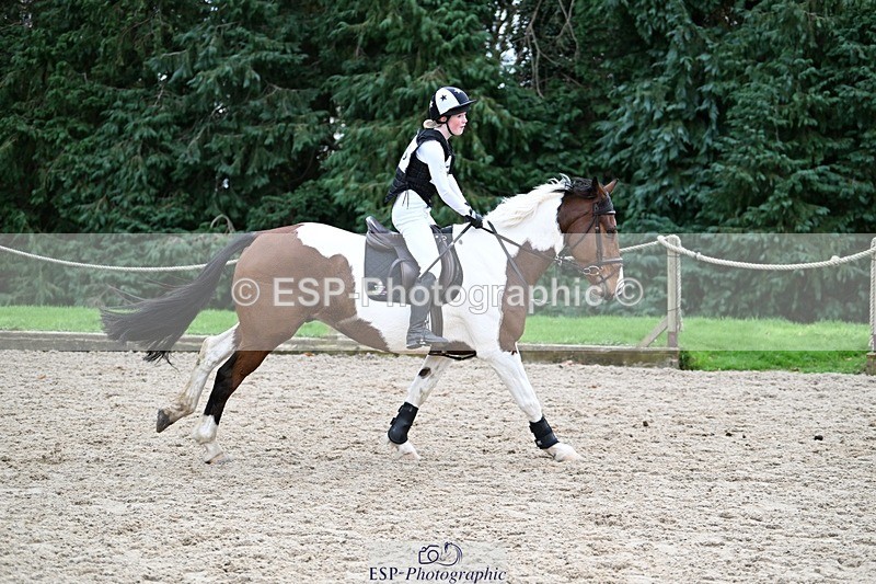 241117-140102-04381 - Cls 3 90-95cm 13.00 to 14.00