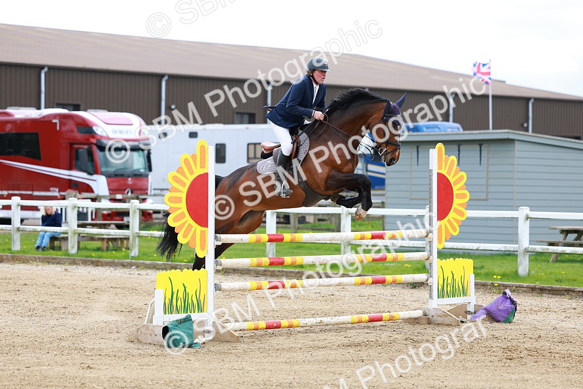SBM_002525 - Class 10 - Senior Newcomers - 1.10m
