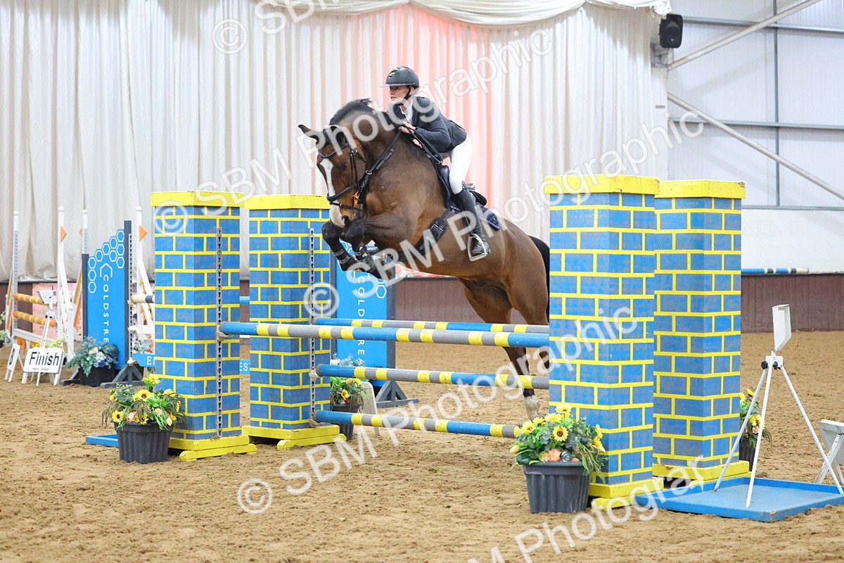 SBM_008471 - Class 21 - Nupafeed Supplements Senior Discovery/ 1m Open - First Round (1.00m)