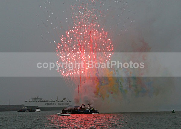 120703 SOUTHAMPTON WATER WT7A4593 - P&O 175th ANNIVERSARY - Seven Ships Leave Southampton