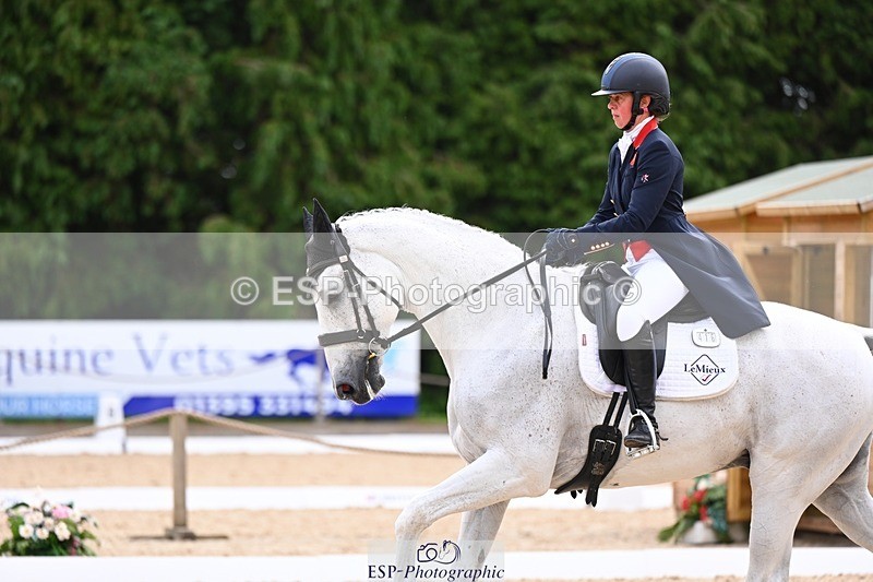 240524-102428-08104 - 416-CRISTAL_FONTAINE-Kitty_King