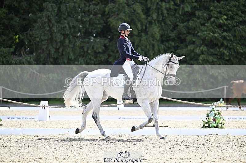 000101-193919-04015 - 421-ASK_FOR_MANCHIER-Tom_Jackson