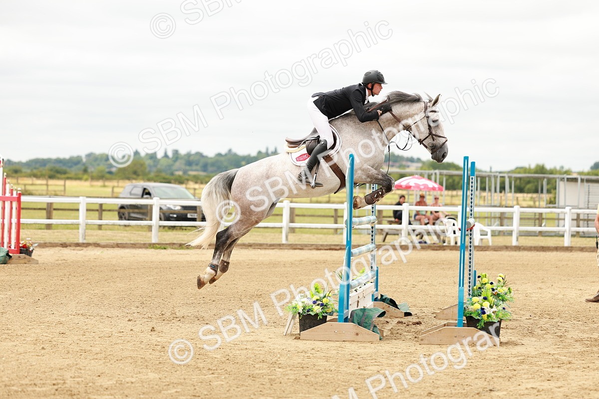 SBM_017436 - Class 21 - Senior Newcomers Championship 2d Rd