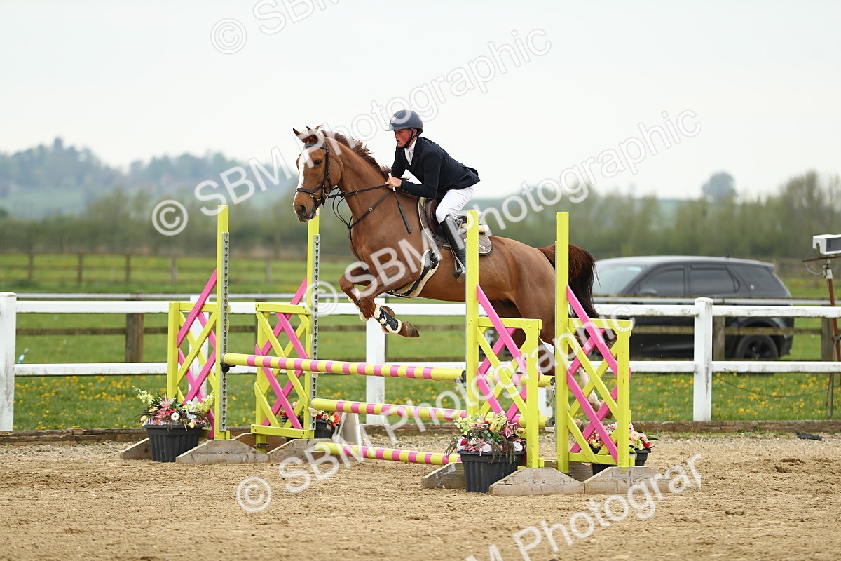SBM_000330 - Class 2 - Senior British Novice 90cm