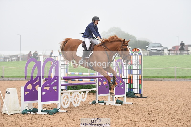 230916A-170232-05731 - Cls 19 Snr 1.10m Derby