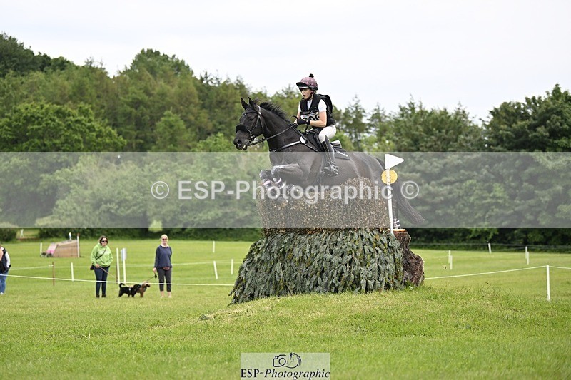 240525-145319-16604 - 206-SINGING_USK-Saskia_Davies