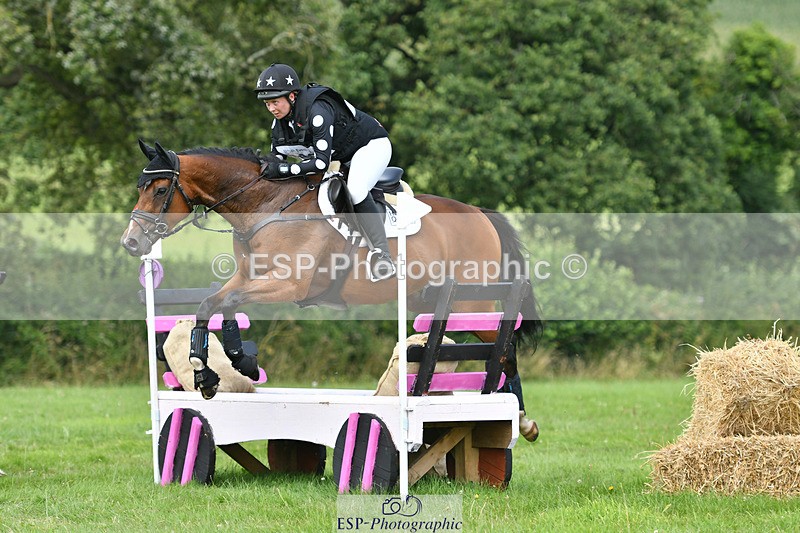 240804-152018-17606 - 602-Roxi_Foster-CABLE_MOUNTAIN