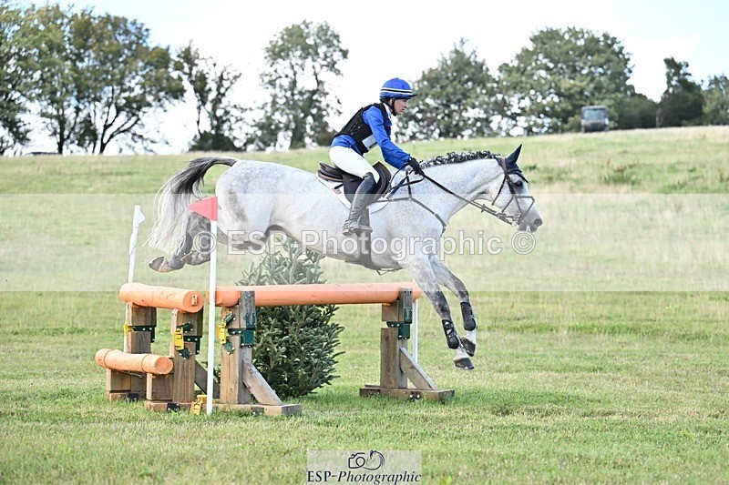 250831-174716-01316 - R-862-Tiana.Coudray