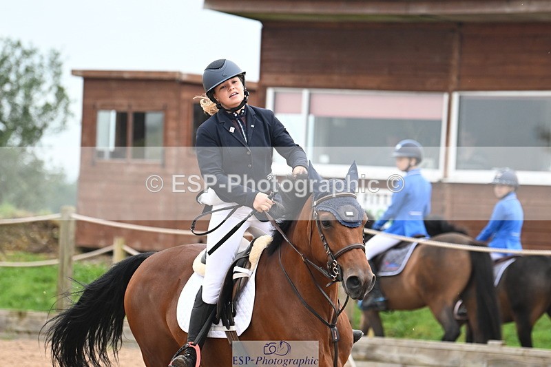 240907A-124029-01717 - Cls 3 Pony Medium Team 80cm & 90cm