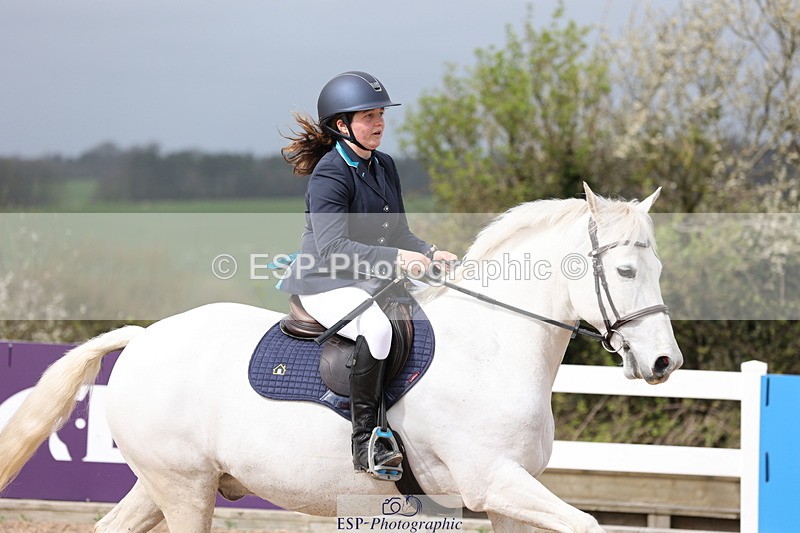 240406A-111928-03013 - Cls 20 British Novice and 90cm Open