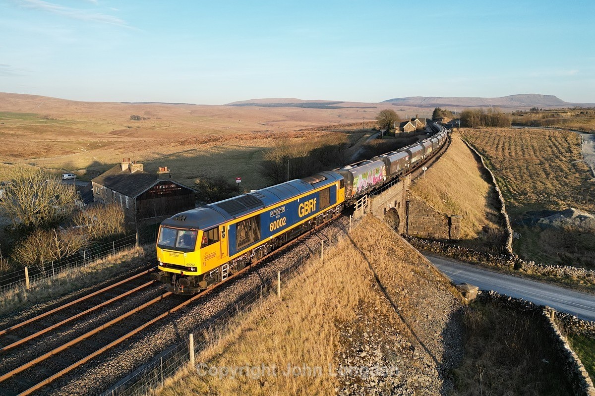 JL - 5.3.25 60002 6E77 Arcow - Hunslet, Ribblehead - Latest shots