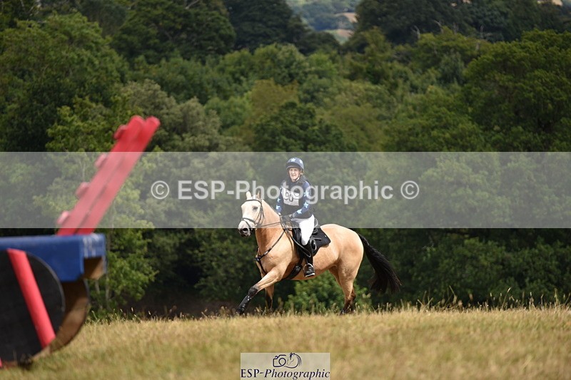 250802A-135108-04608 - B-090-Kate.Markham-SEYCHELLES.SILVER