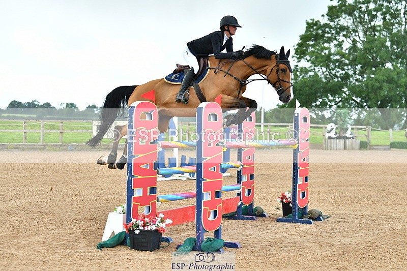 230723A-093812-10609 - Cls 4, 2 Star Small 1.30m