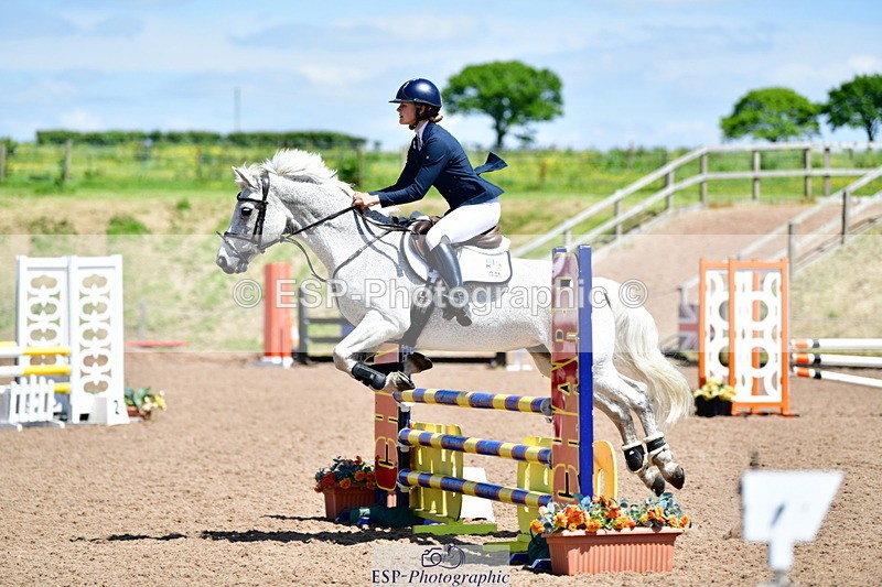 240525A-131252-06069 - Cls 22 95cm National Am Qualifier