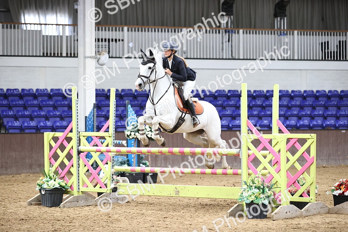 SBM_002908 - Class 13 - Blue Chip Pony Newcomers 1.00m Open
