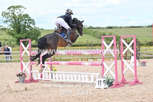 BPP_2341 - CLASS 23 SUN Senior Foxhunter/ 1.20m Open