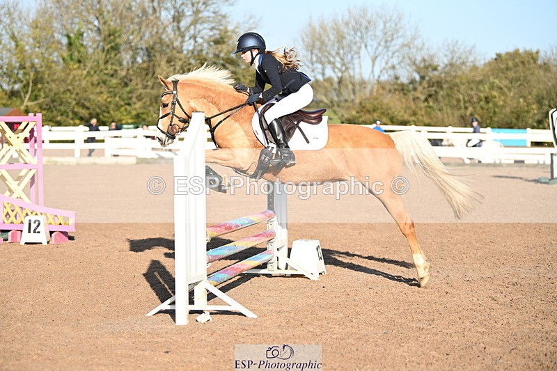 241026A-101835-00114 - SAT Cls 3 Pony Intro 70cm