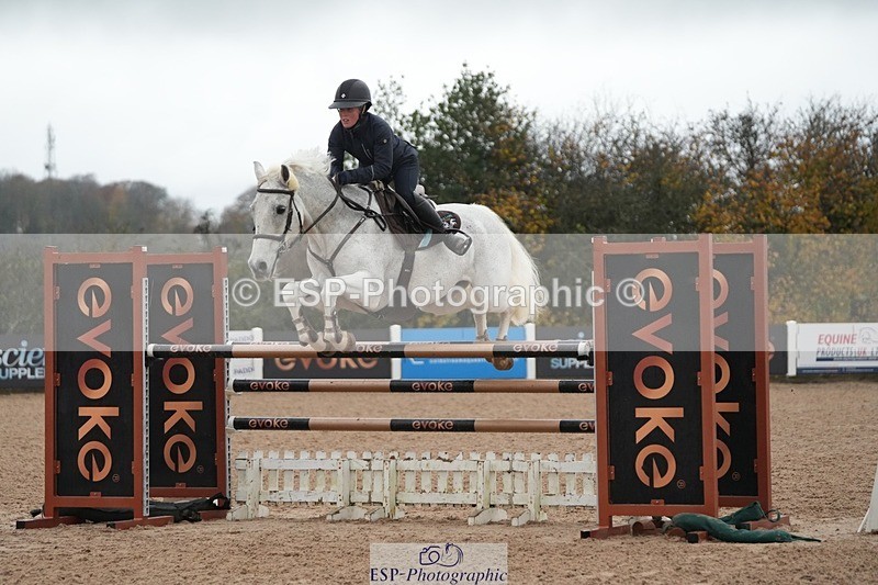 251107-134553-01237 - Cls 6 Foxhunter and 1.20m Open