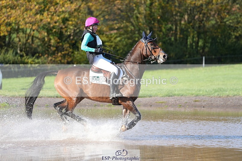 251024A-112257-07229 - A-015-Jess.Rimmer