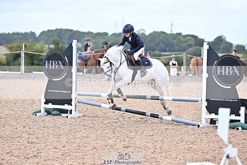 250826-154034-00159 - Clear Round and 60cm