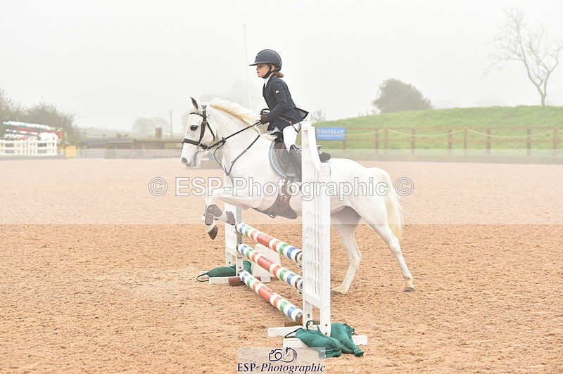 231118A-100612-00962 - Cls 18+19 Club and Schools 70cm