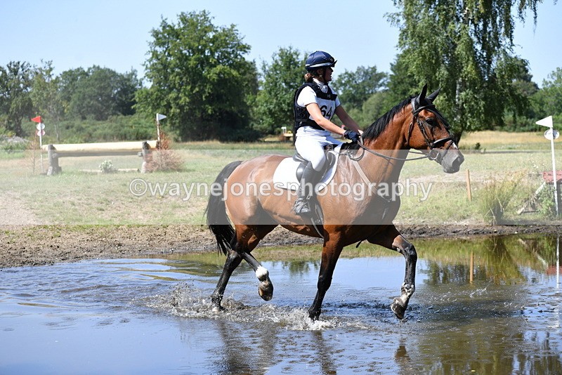 WJ5_3443 - XC Time 13:30 to 14:00