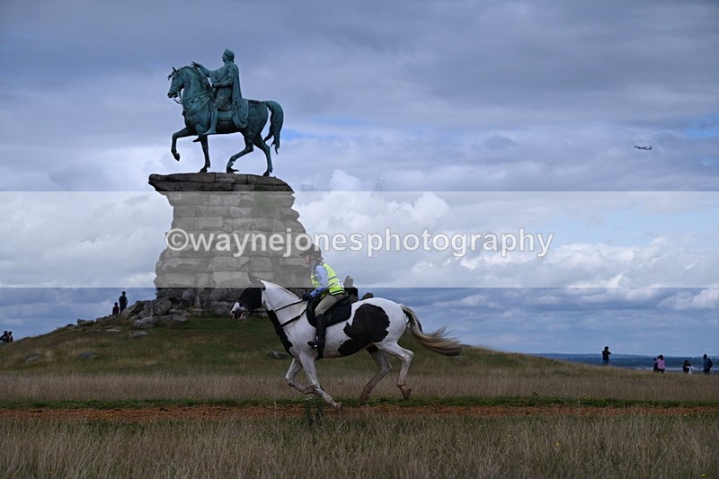 DSC_9080 - Time at Statue 14:33 to 15:10