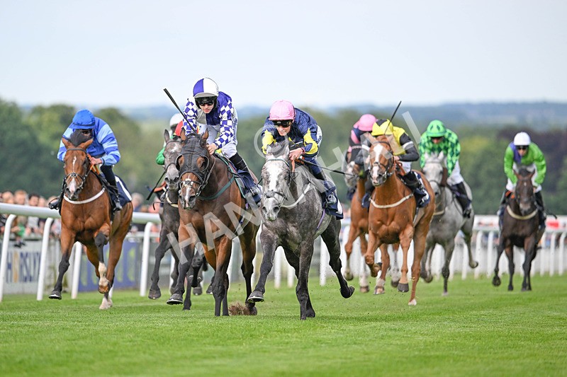 220724-Race 3-Gressington-2733 - Race 3