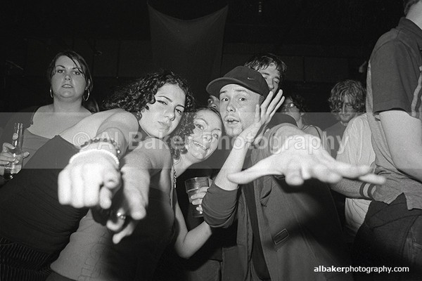 15 - Friends-&-Family @ the-roadhouse 02.10.04