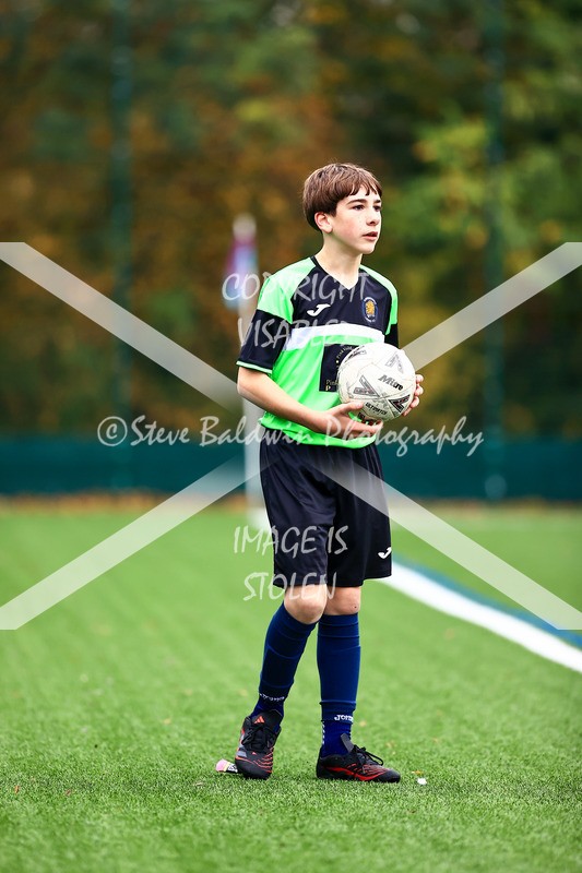 1DX30507 - 2025-10-12 FC Abbey Meads U14 Orange V Kingsdown Lions U14