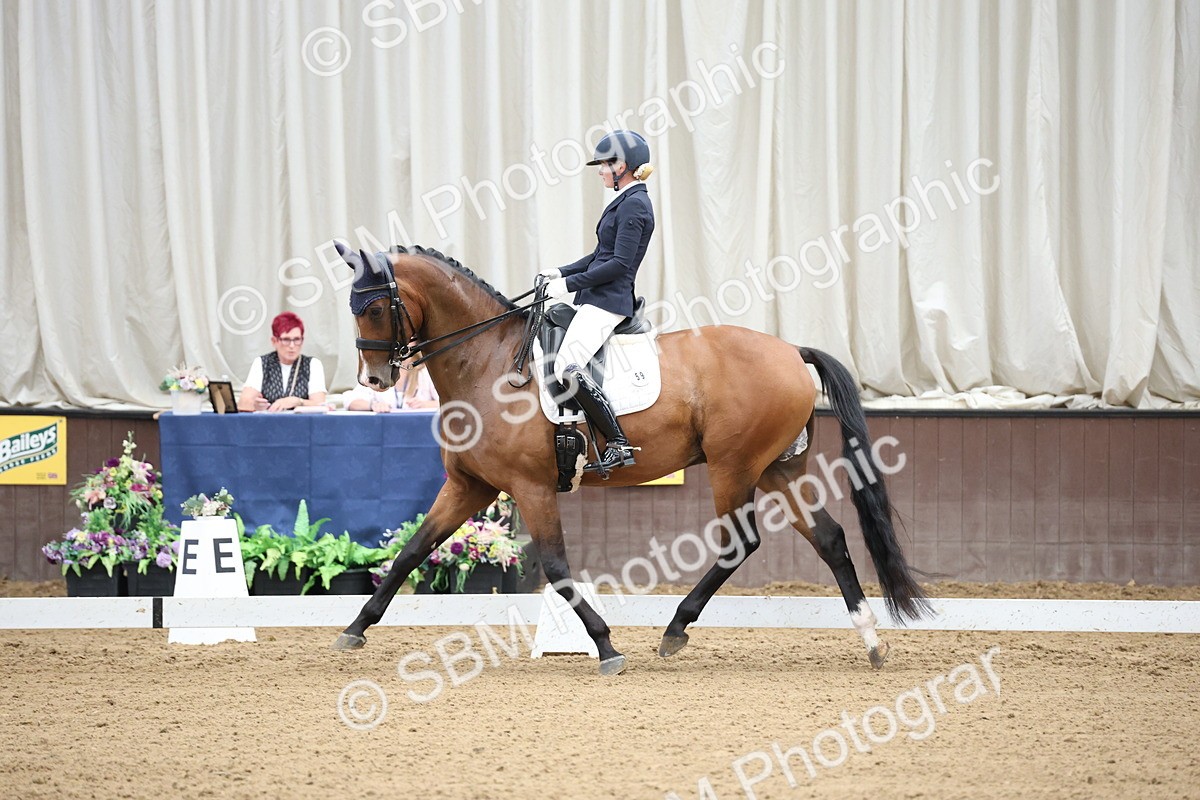 SBM_003872 - Class 8 - Advanced Medium 6 Silver