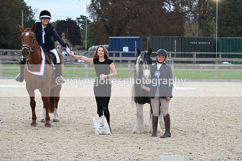 WJ7_2629 - Class 2 & Champs