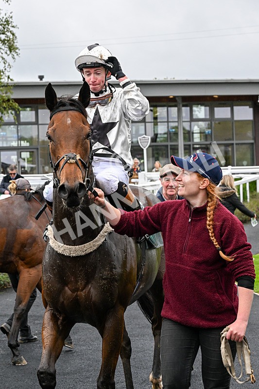 011025-Race 1-Edgewater Drive-0084 - Race 1