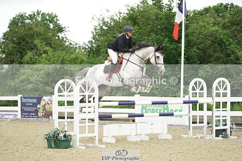 230728A-161118-03386 - Cls 12 1.10m Amateur Quali