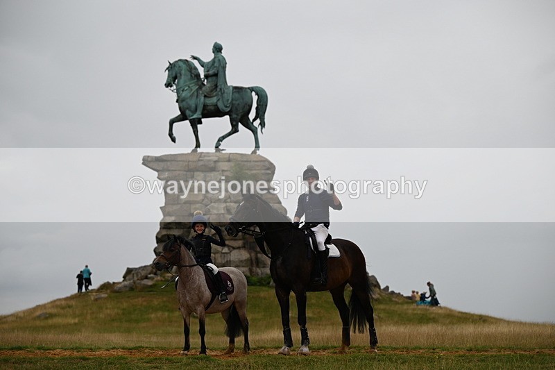 DSC_5712 - Time at Statue 11:46 to 12:16