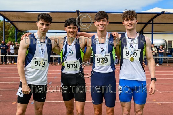 Relays26-816404 - Medals