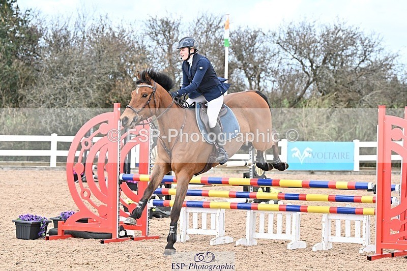 250328-105526-01348 - Cls 8 British Novice and 90cm