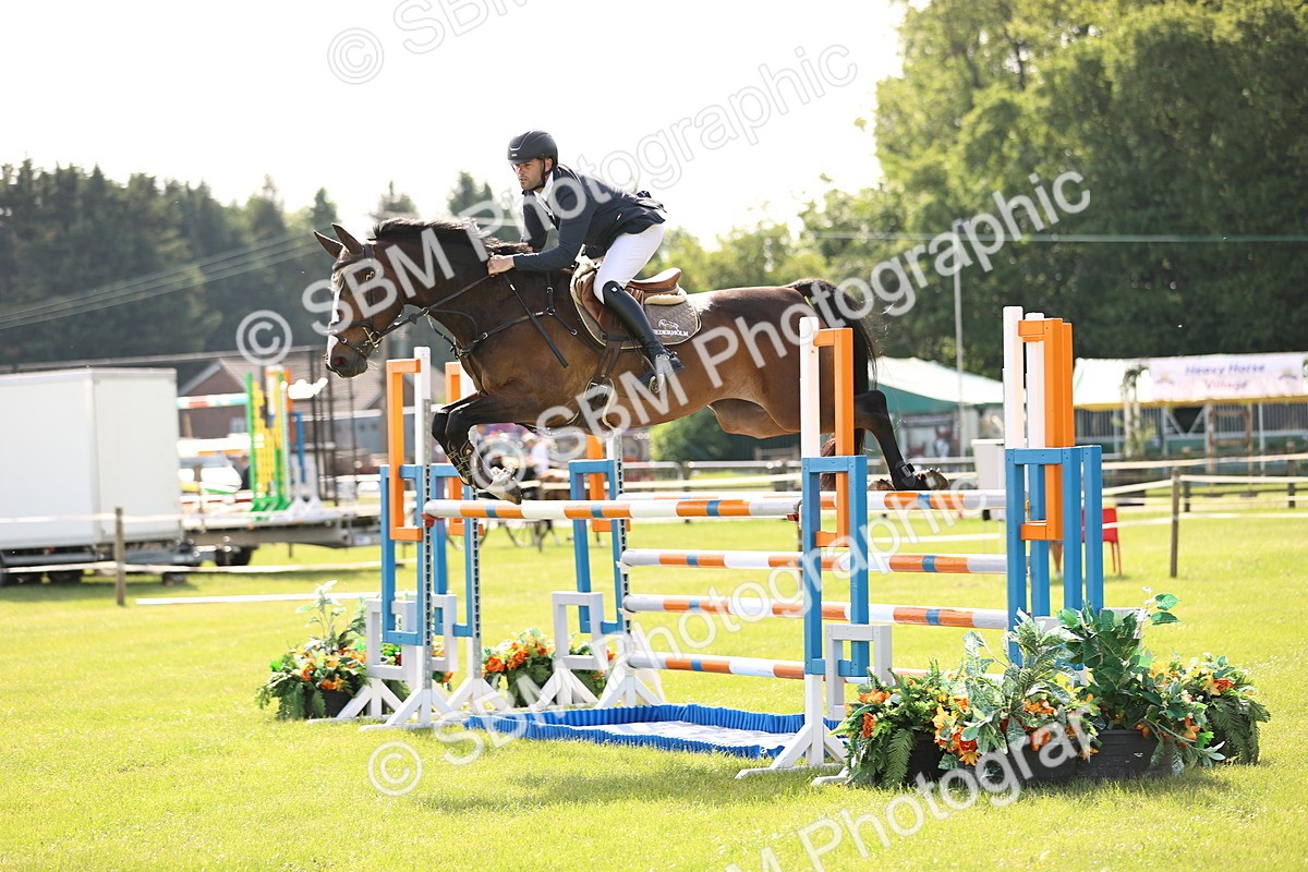 SBM_01484 - Class 200 - Martin Grant Homes Welcome Stakes 1.25m Open