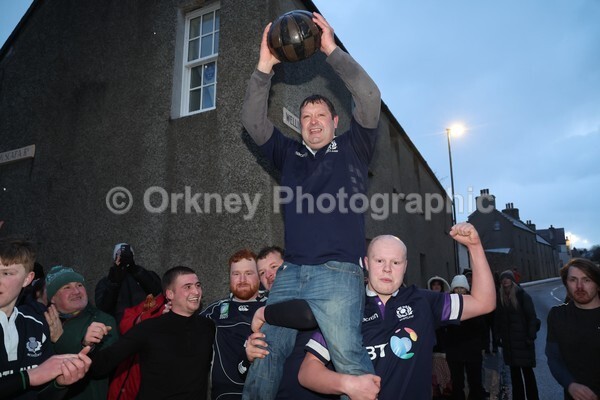 DAD12125 - New Years Mens Ba'