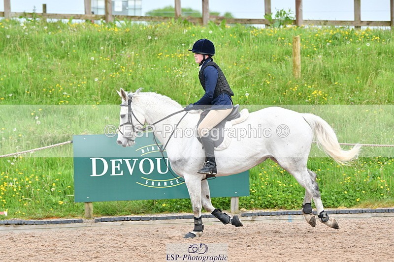 240518A-160750-02192 - Cls 7+8, 90cm and 1m