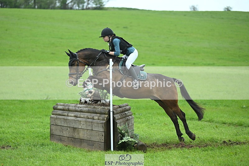 250419-120235-09626 - 517-Jessica.Meyer-LACKAGHMORE.VANDANGO