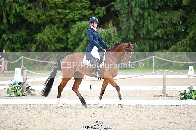 240524-142421-10245 - 531-KUNO_SMH-Isabel_White