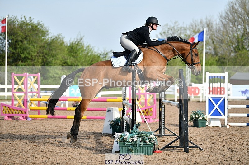240511A-083435-10589 - Cls 27 85cm National Am Quali